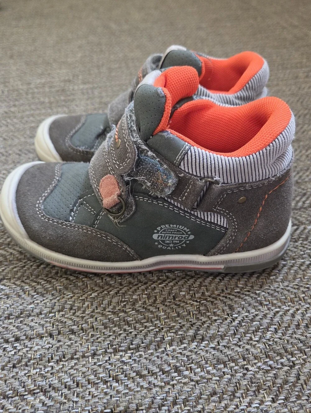 Nimrod Premium Kids Gray Suede Perforated Leather High Top Sneakers Size EU 26
